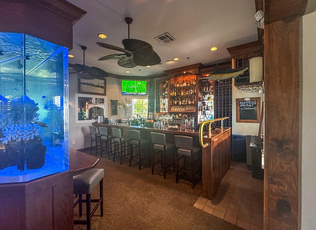 bar